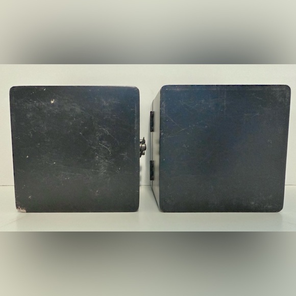 Set of 2 Dark Decorative Boxes with Metal Clasp - Picture 5 of 9